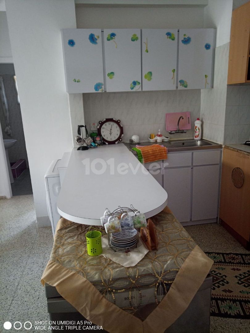 MAĞUSA MERKEZ'DE SATILIK 2+1 SATILIK DAİRE