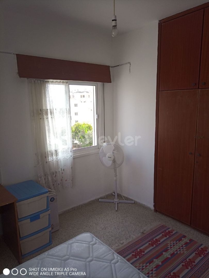 2+1 WOHNUNG ZUM VERKAUF IN FAMAGUSTA ZENTRUM ** 