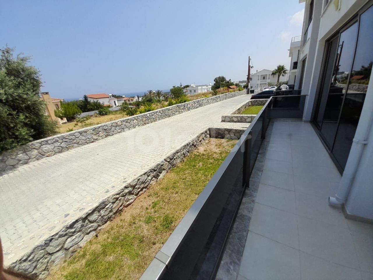 2 + 1 APARTMENTS FOR RENT WITH ULTRA-LUXURY ITEMS IN KYRENIA ÇATALKOY ** 
