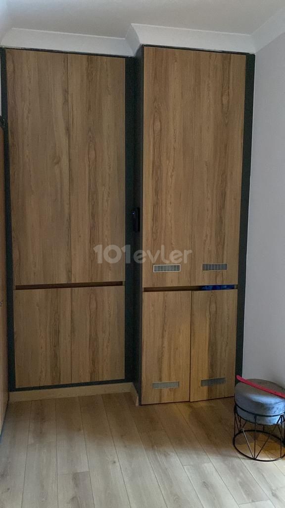 YUKARI GİRNE'DE  2+1 SATILIK LÜX DAİRE 