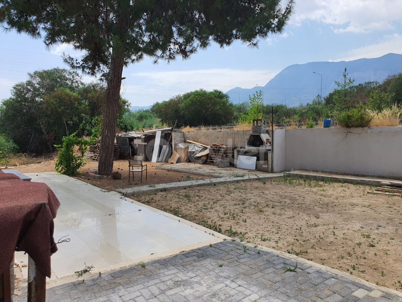 VILLA ZUM VERKAUF AUF KYRENIA NIKOSIA HAUPTSTRAßE NICHT VERPASSEN ** 