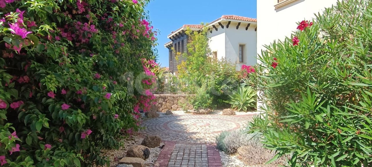 Rent a Mansion with an Indoor Garage with a Private Pool 4+1 in Bellapais in Kyrenia, Cyprus ** 