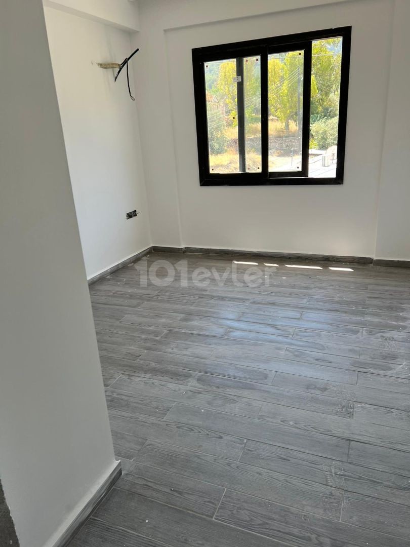 CYPRUS KYRENIA ALSANCAK 3+1 APARTMENT FOR SALE ** 