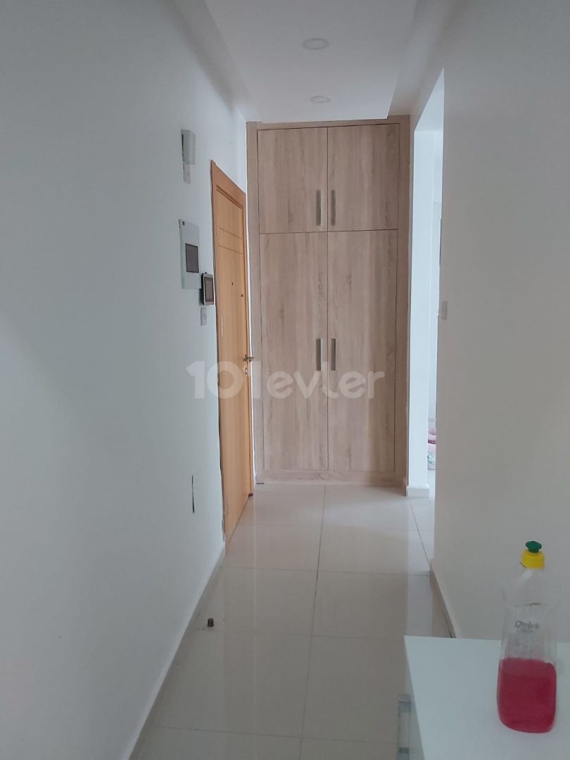 KIBRIS GİRNEDE 2+1 KİRALIK EŞYALI DAİRE