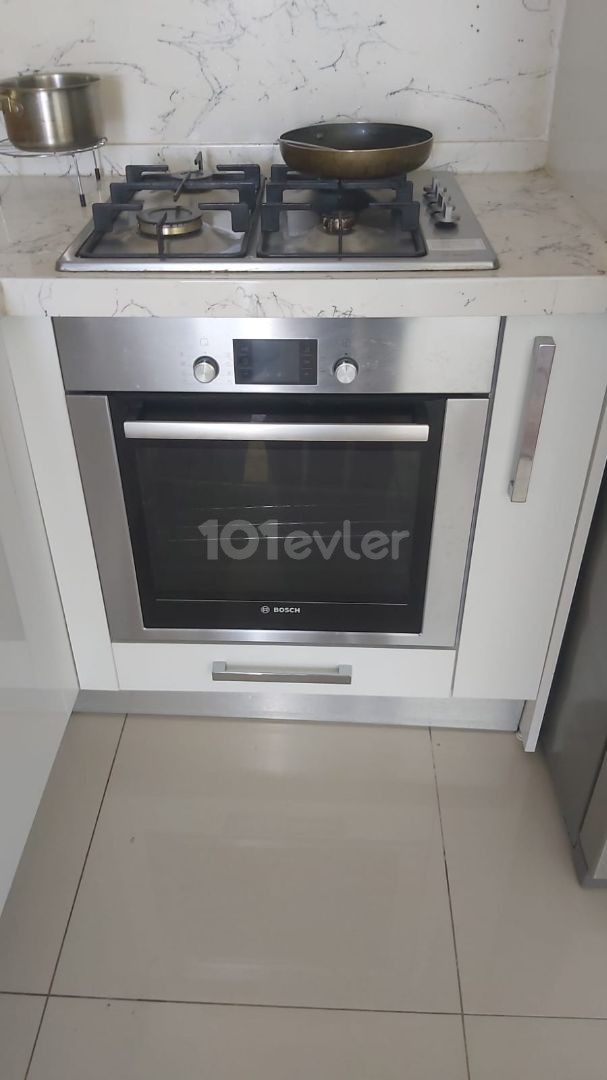 KIBRIS GİRNEDE 2+1 KİRALIK EŞYALI DAİRE