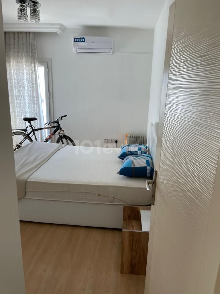 VOLL MÖBLIERTE 3 + 1 WOHNUNG ZU VERKAUFEN IN ZYPERN KYRENIA DIKMEN ** 