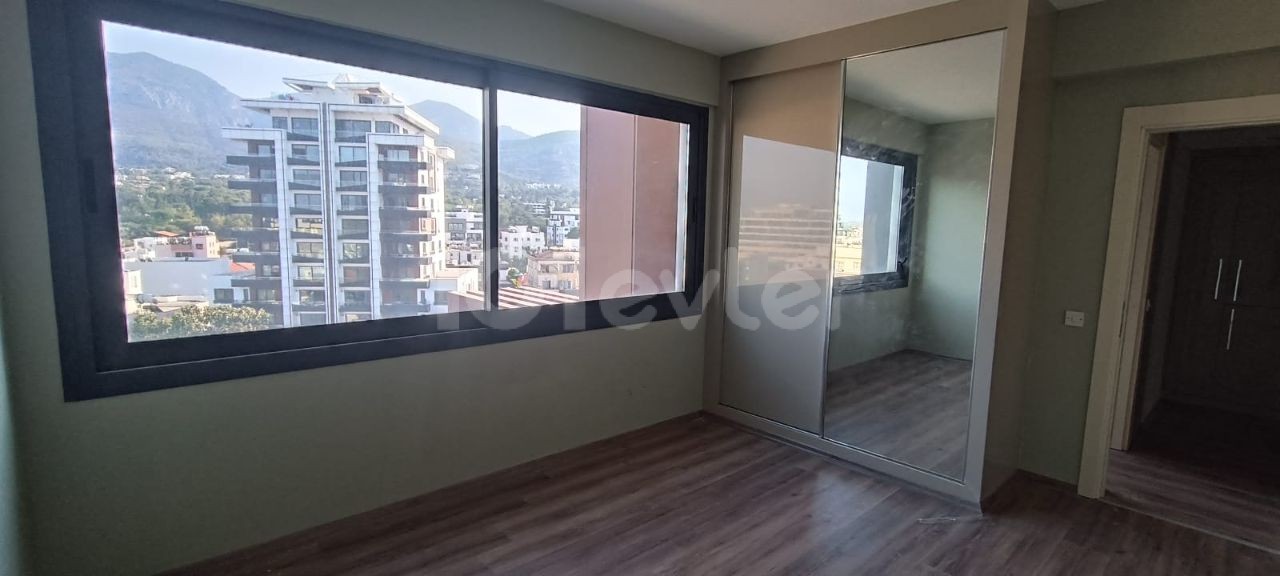 ZYPERN KYRENIA TÜRKISCHE KOKANLI 3 + 1 RESIDENZ ZUM VERKAUF MIT BLICK AUF DENIZ BERG ** 