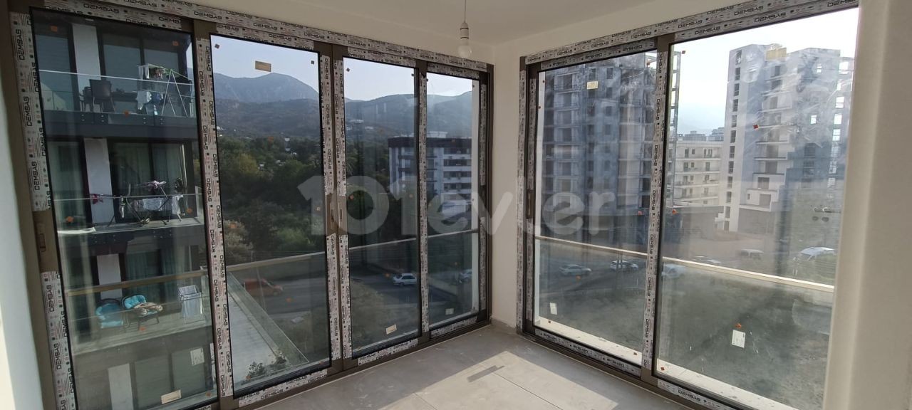 KIBRIS GİRNE'DE SIFIR 2+1 SATILIK DAİRE