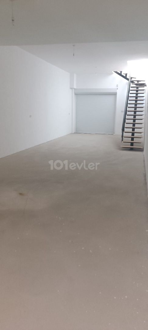 KIBRIS GİRNE KARAOĞLANOĞLUNDA (160 M2 SENDE )KATLI  BODRUMLU KİRALIK DÜKKAN