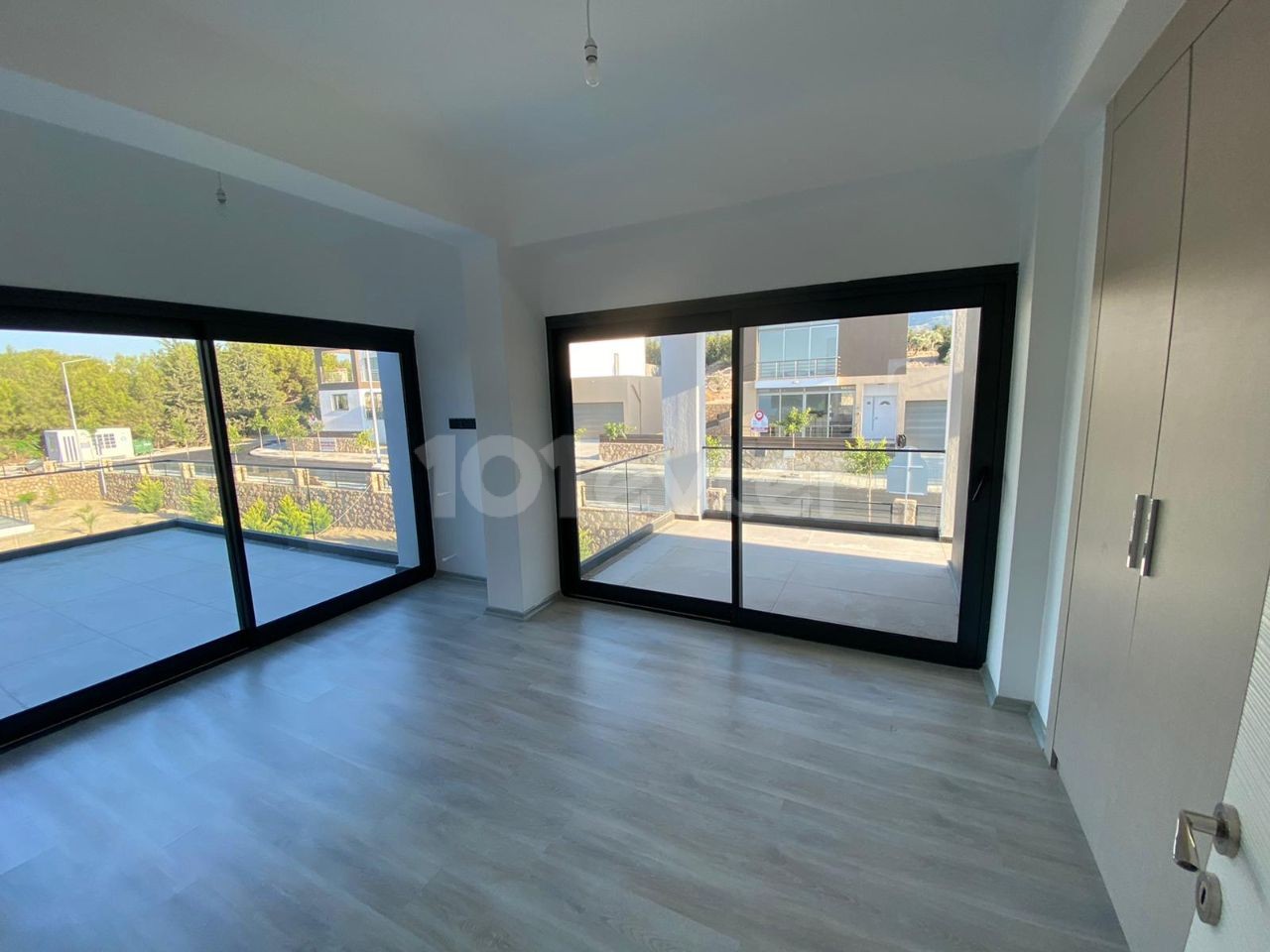 3 + 1 DUPLEX VILLA IN KYRENIA ÇATALKÖY REGION ** 