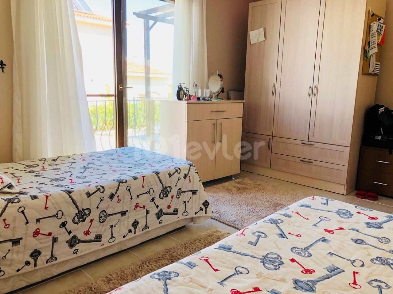 3 + 1 MÖBLIERTE VILLA IN KYRENIA ESENTEPE ** 