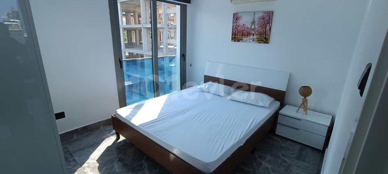 2 + 1 WOHNUNG ZU VERMIETEN IN KYRENIA ** 