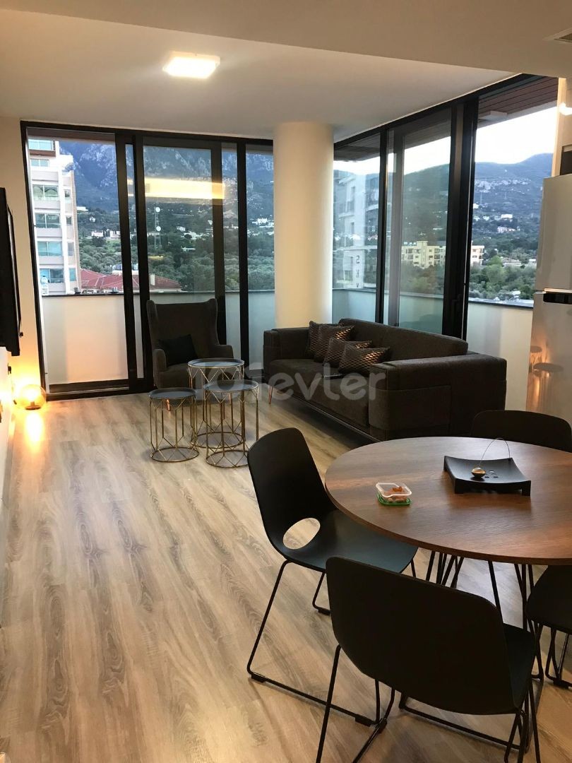 KYRENIA DE LUX 2 + 1 FULLY FURNISHED APARTMENT FOR RENT ** 