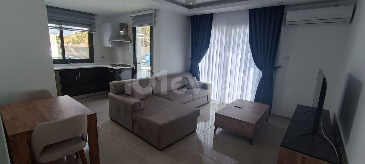 GİRNE ALSANCAK'TA ORTAK HAVUZLU SİTE İÇERİSİNDE 2+1 SATILIK DAİRE