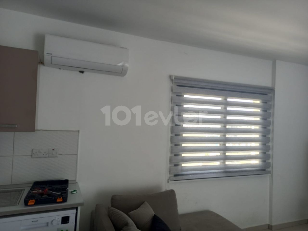 KYRENIA CENTRAL LUX 2 + 1 PENTHOUSE APARTMENT FOR RENT ** 