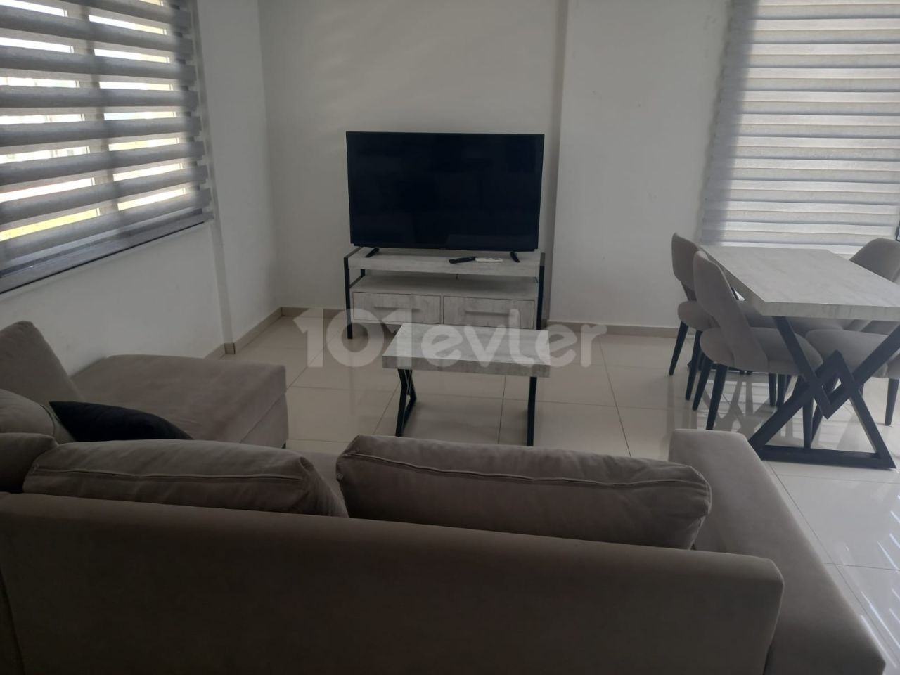 KYRENIA CENTRAL LUX 2 + 1 PENTHOUSE APARTMENT FOR RENT ** 