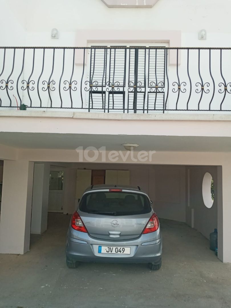 GİRNE'DE 3+1 135  M2 SATILIK DAİRE