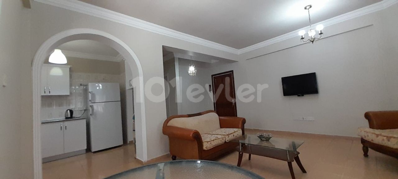 GİRNE'DE 3+1 135  M2 SATILIK DAİRE