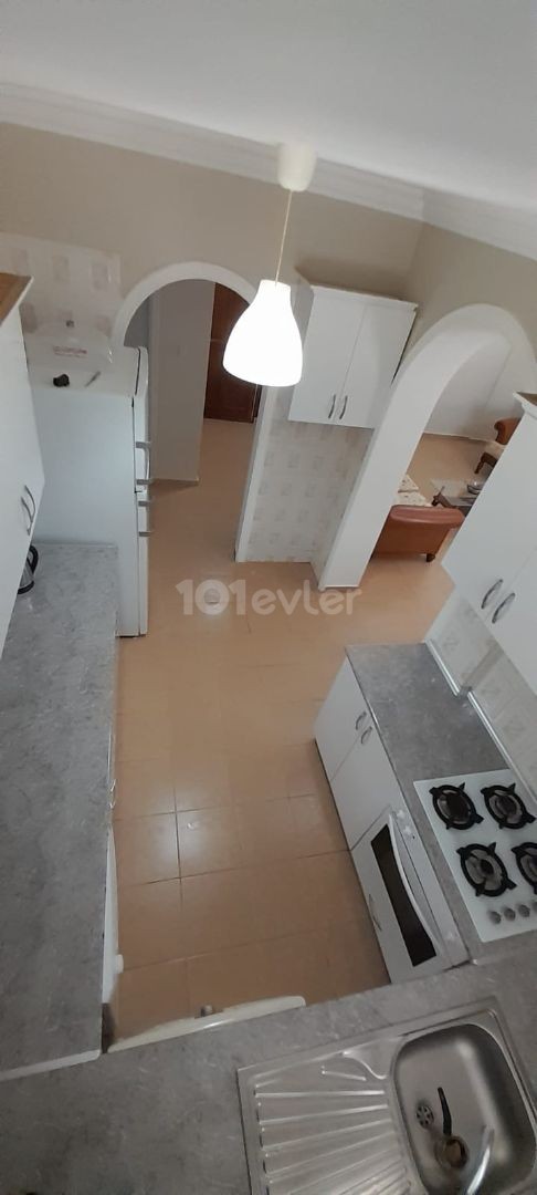 GİRNE'DE 3+1 135  M2 SATILIK DAİRE