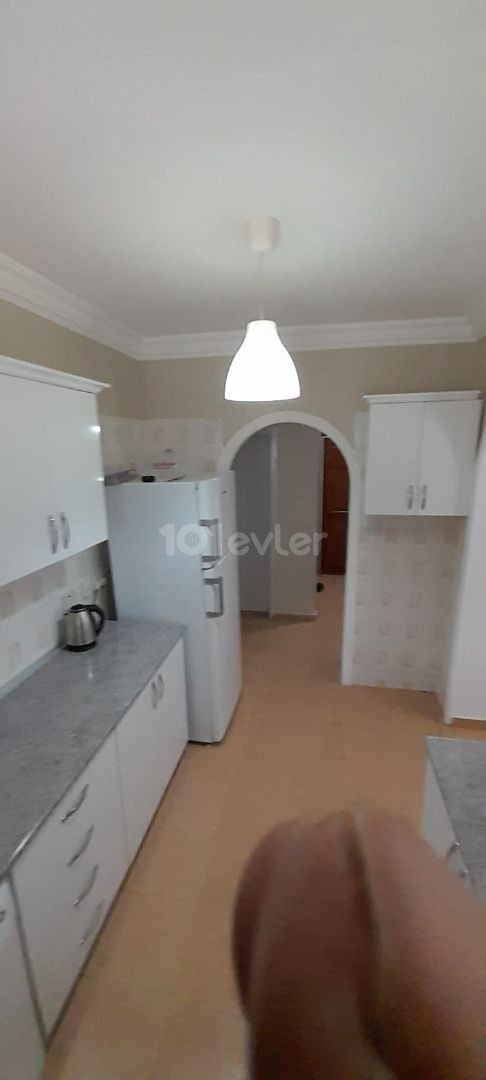 GİRNE'DE 3+1 135  M2 SATILIK DAİRE