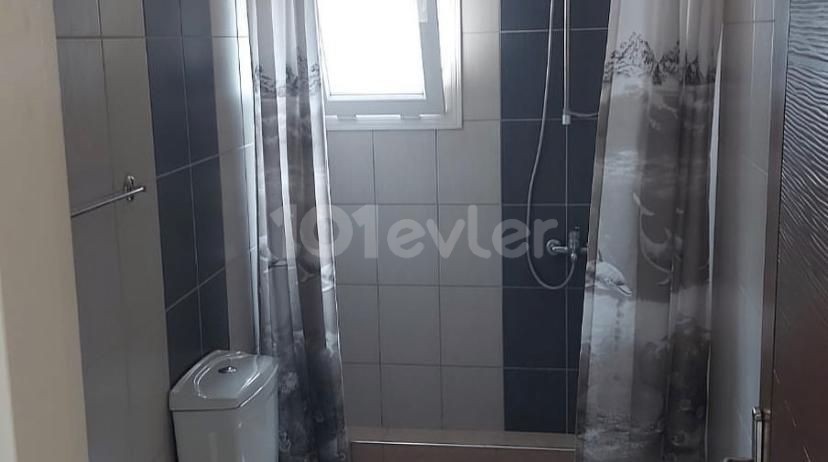 GİRNE MERKEZ'DE LUX 1+1 PENTHOUSE KİRALIK DAİRE