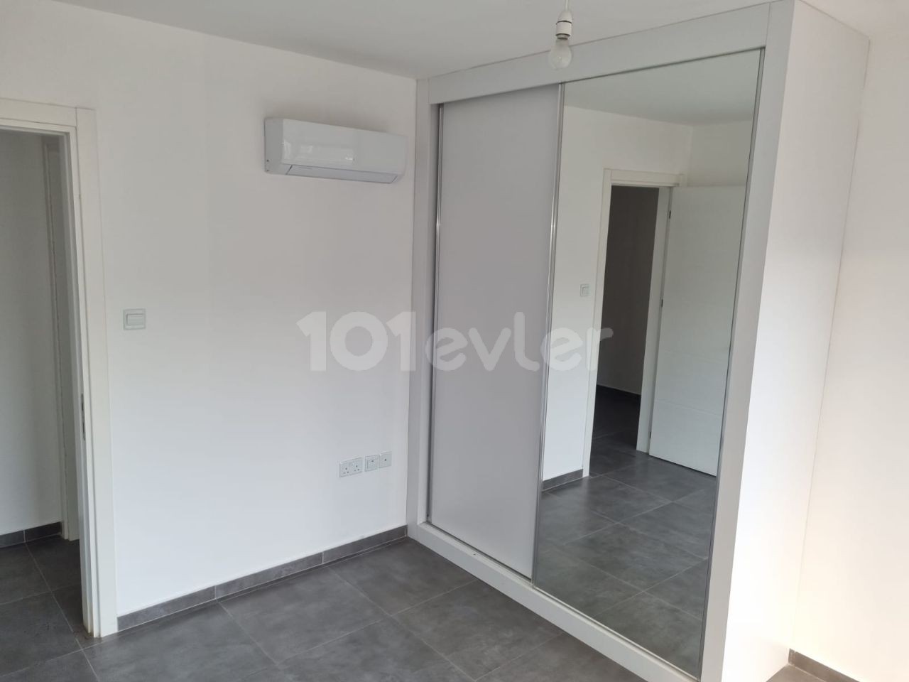 GİRNE MERKEZDE 3+1 KİRALIK DAİRE