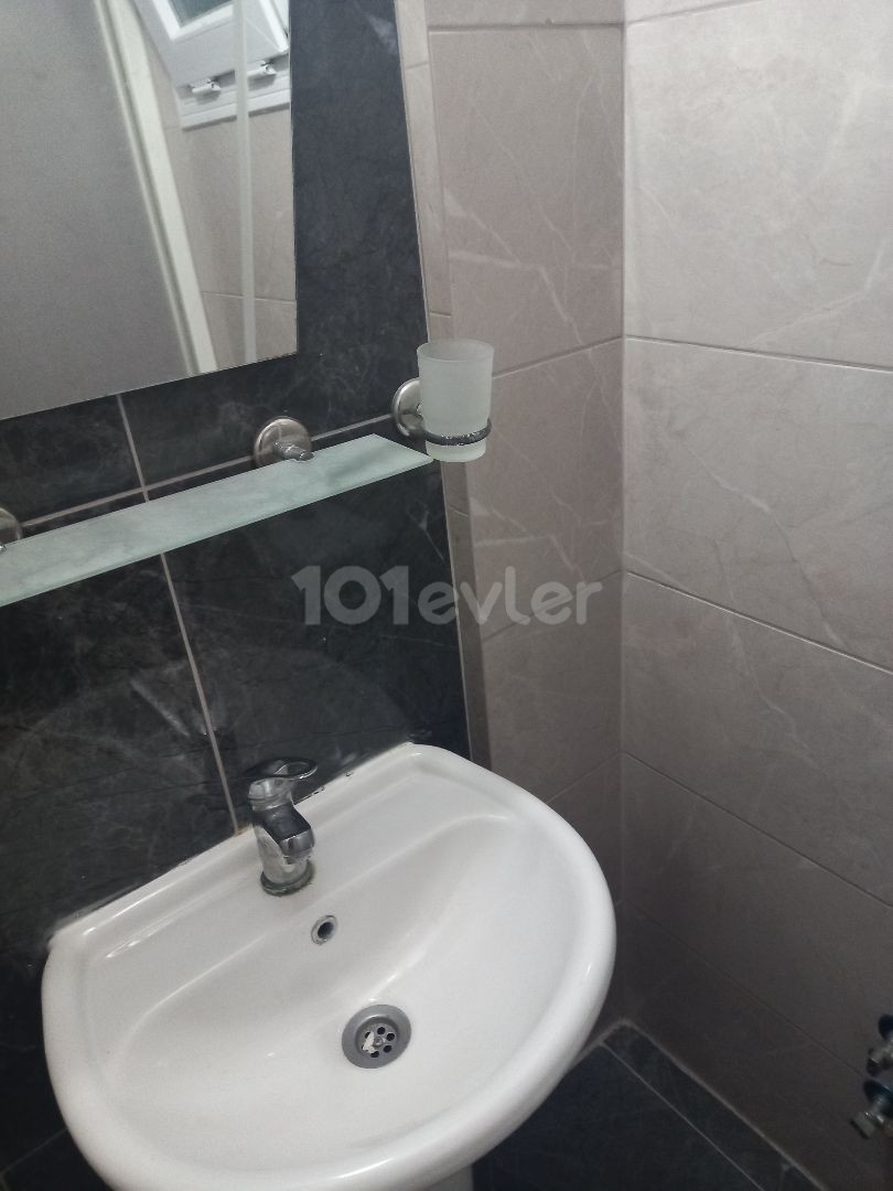 Girne Merkez'de Lüks  1+1 Kiralık Daire