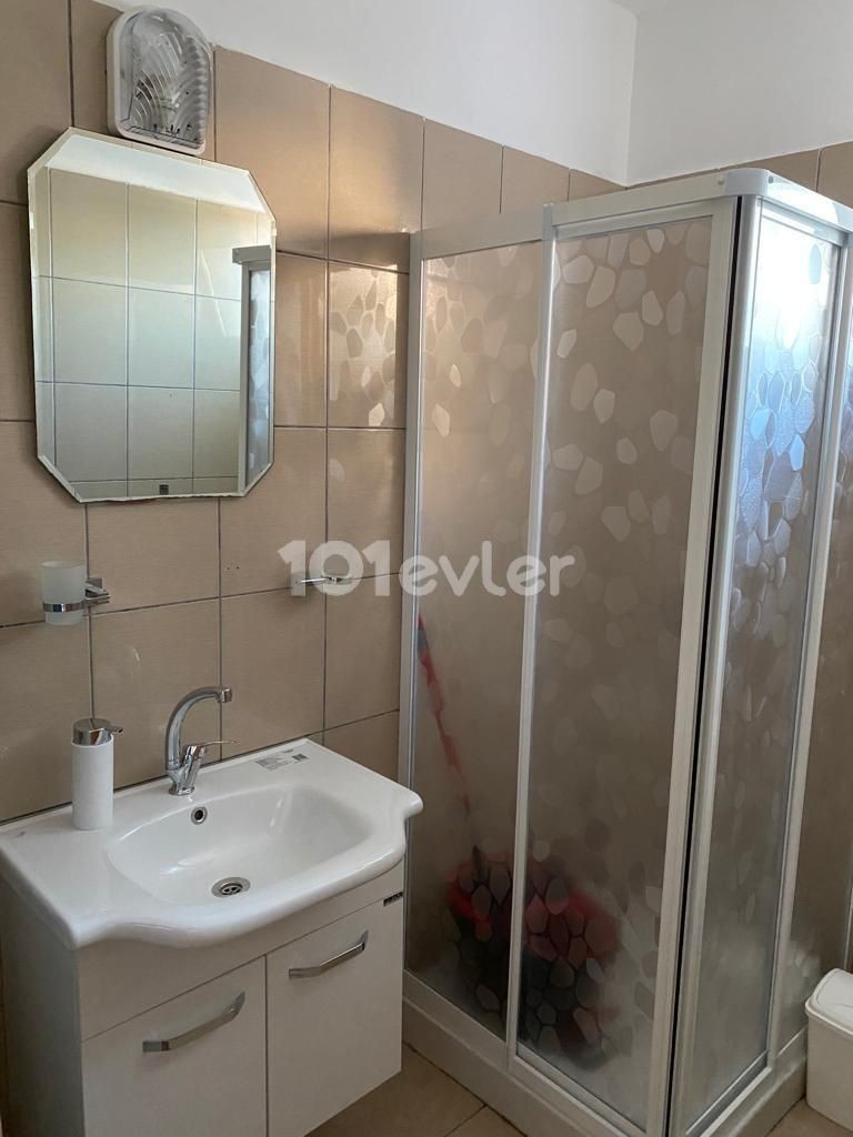 GİRNE MERKEZ LÜKS 2+1 EŞYALI SATILIK DAİRE (NUSMAR YAKININDA)