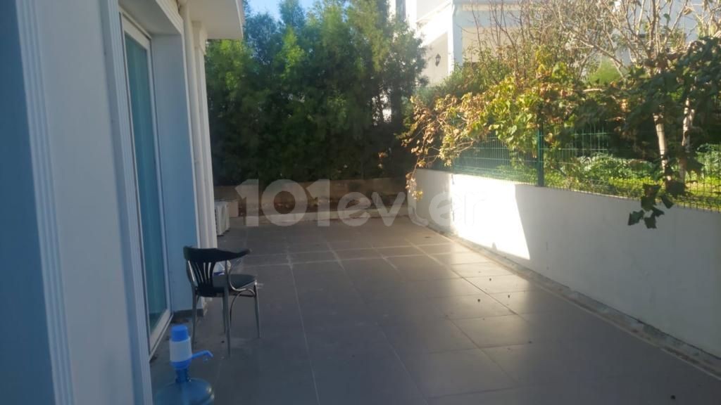 Flat For Sale in Zeytinlik, Kyrenia