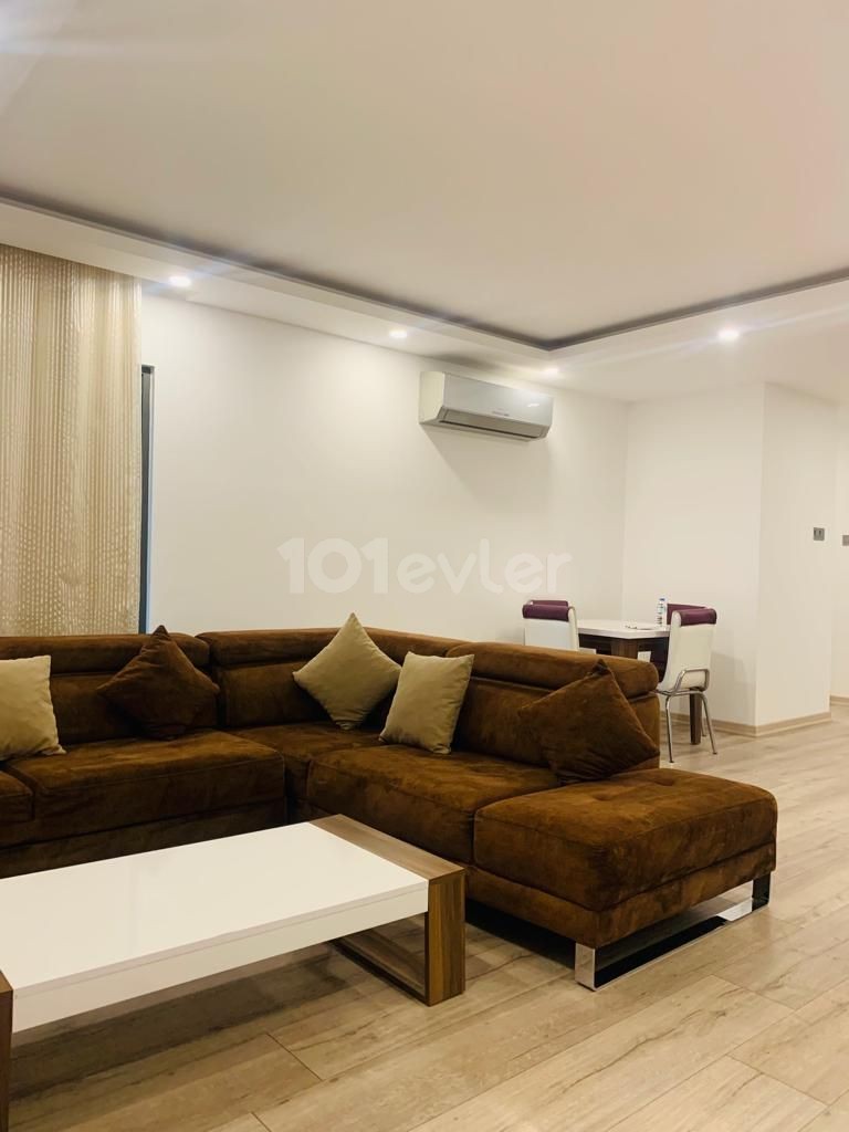 Flat To Rent in Yukarı Girne, Kyrenia