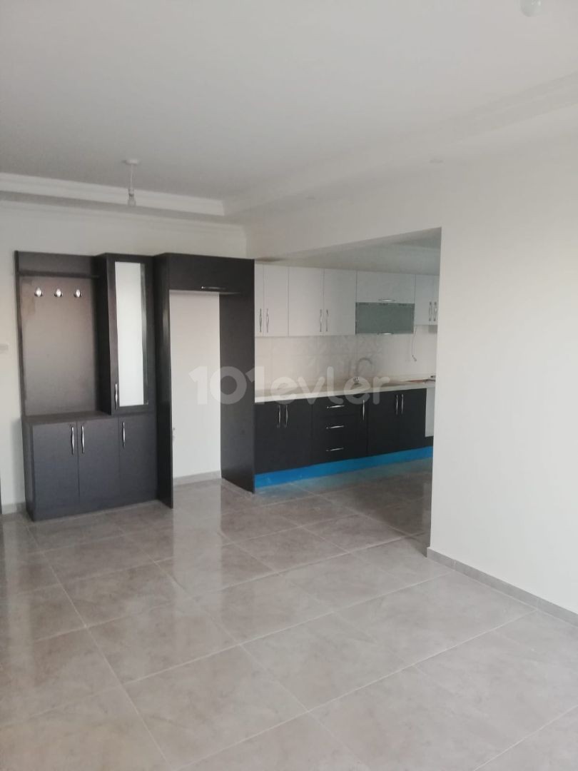 GİRNE ALSANCAK'TA 2+1 85m2  SATILIK DAİRE