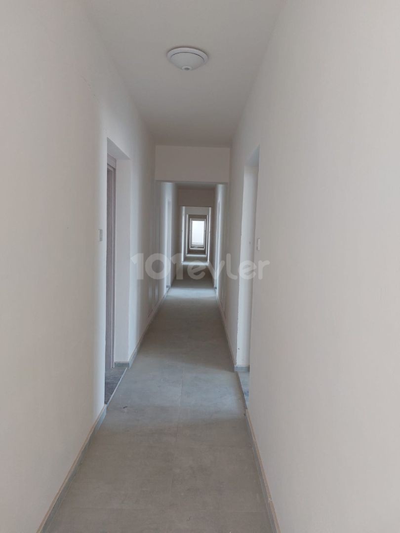 1+1 FLAT FOR SALE IN KYRENIA KARAOĞLANOĞLU REGION