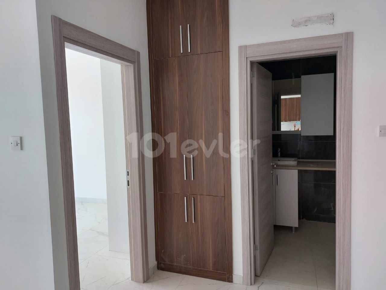 2+1 FLAT FOR SALE IN KYRENIA KARAOĞLANOĞLU REGION