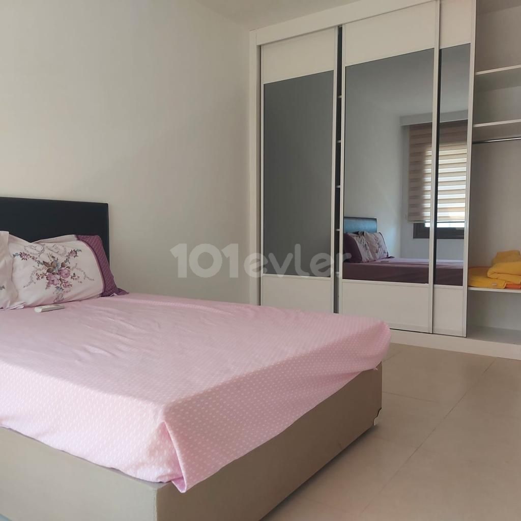 3+1 FURNISHED FLAT FOR SALE IN KYRENIA CENTER