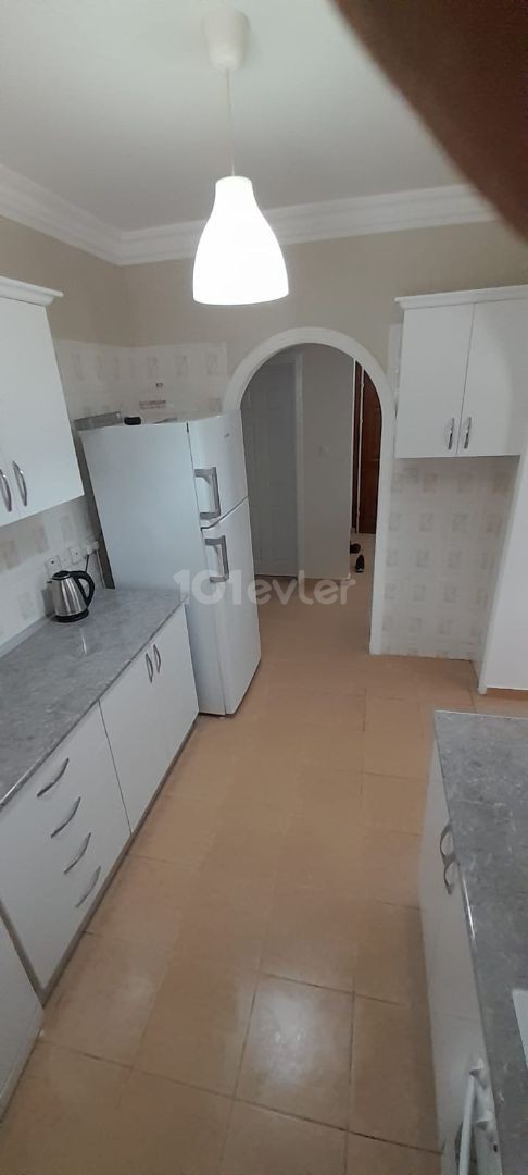 GİRNE MERKEZDE YATIRIMLIK 3+1 130m2 SATILIK DAİRE