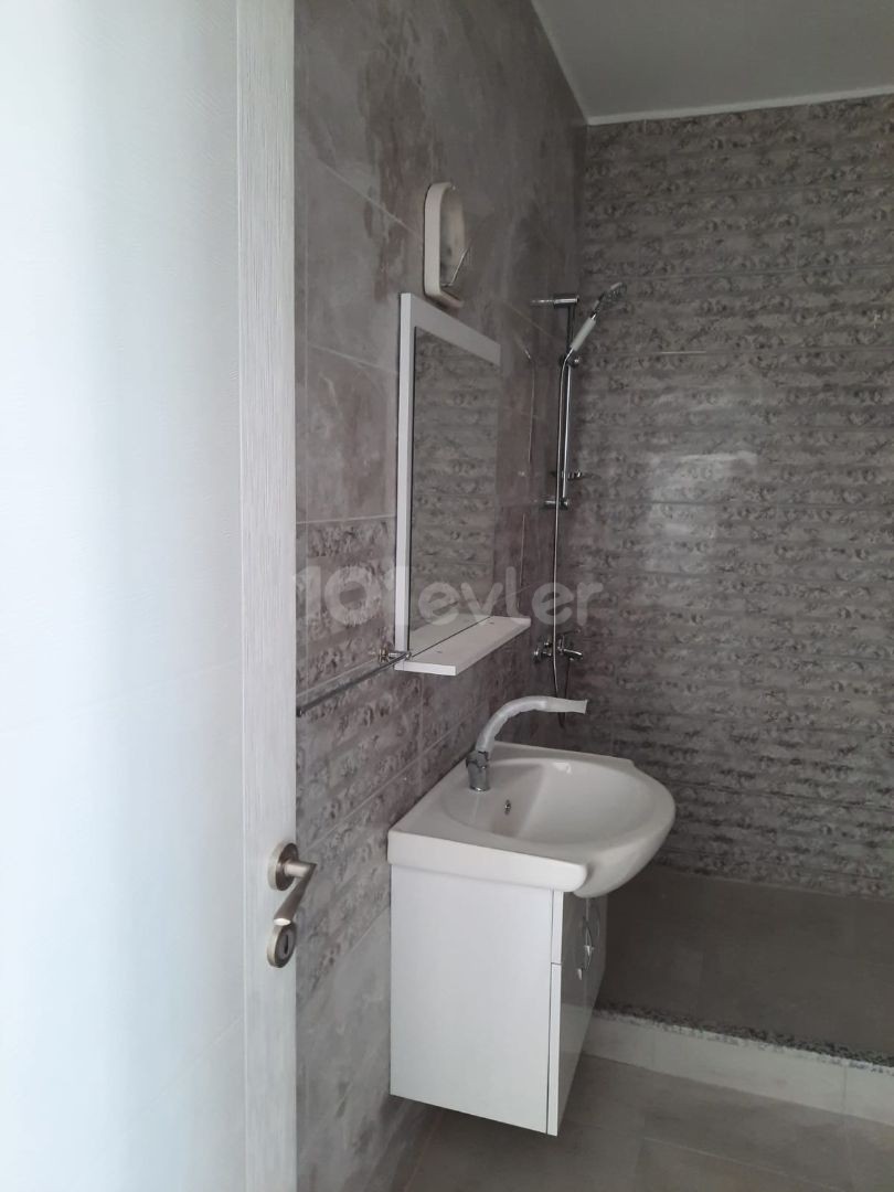 2+1 FLAT FOR SALE IN KYRENIA KARAOĞLANOĞLU