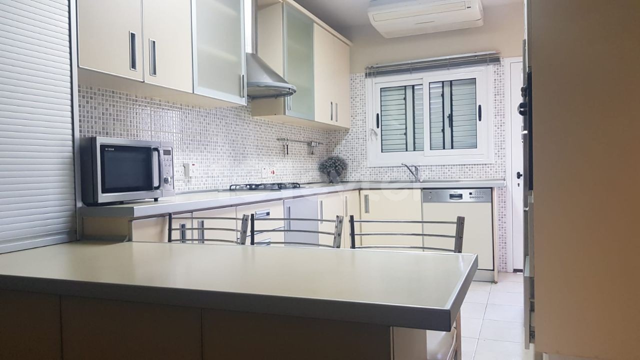 Villa To Rent in Karaoğlanoğlu, Kyrenia