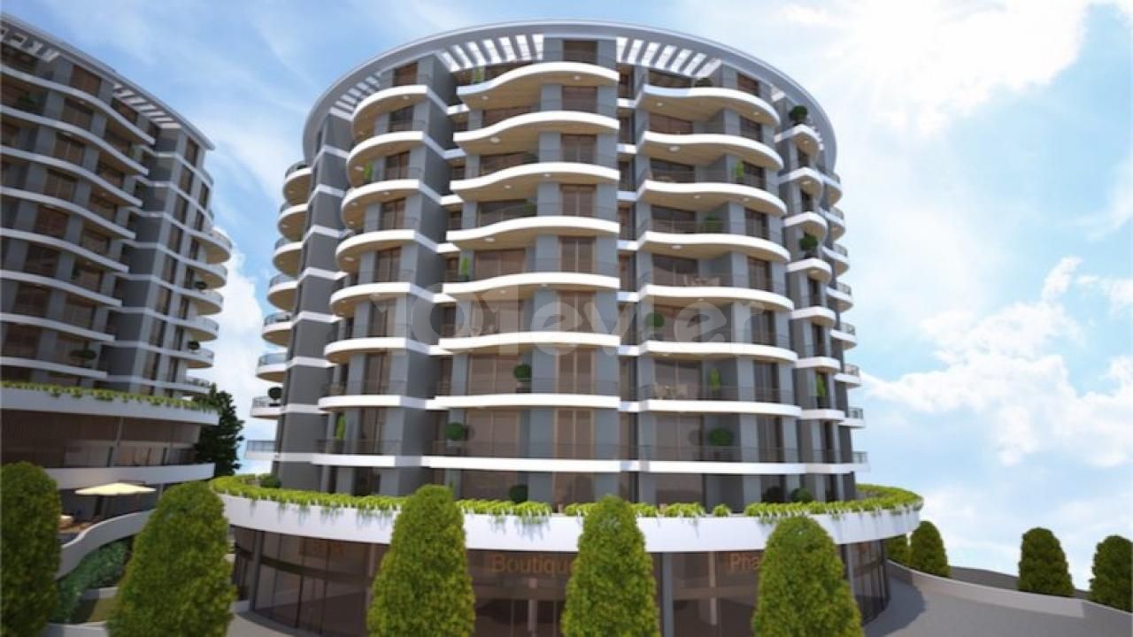 GİRNE MERKEZDE LÜKS SİTEDE OTEL KONFORUNDA  1+1 DAİRE