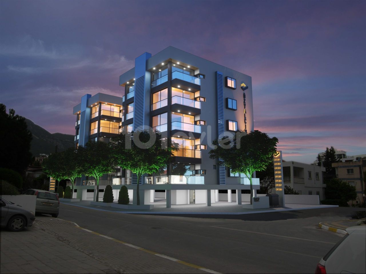 LUXURIOUS 2+1 FLATS IN THE CENTER OF KYRENIA