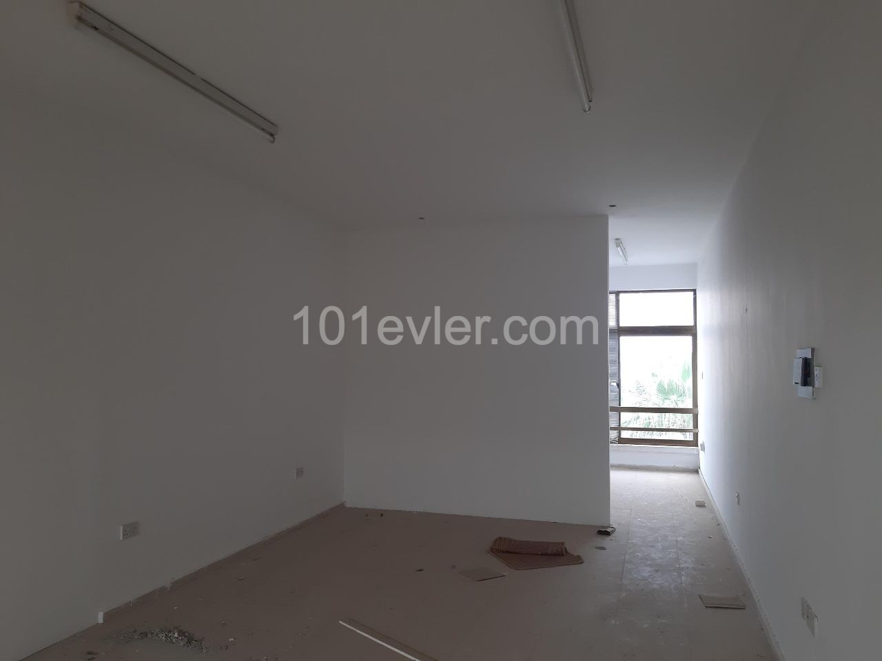 42 SQUARE METER OFFICE/SHOP WITH TURKISH COB IN YENIŞEHIR, NICOSIA, MUHTAR YUSUF GALLERIA BUSINESS CENTER ** 