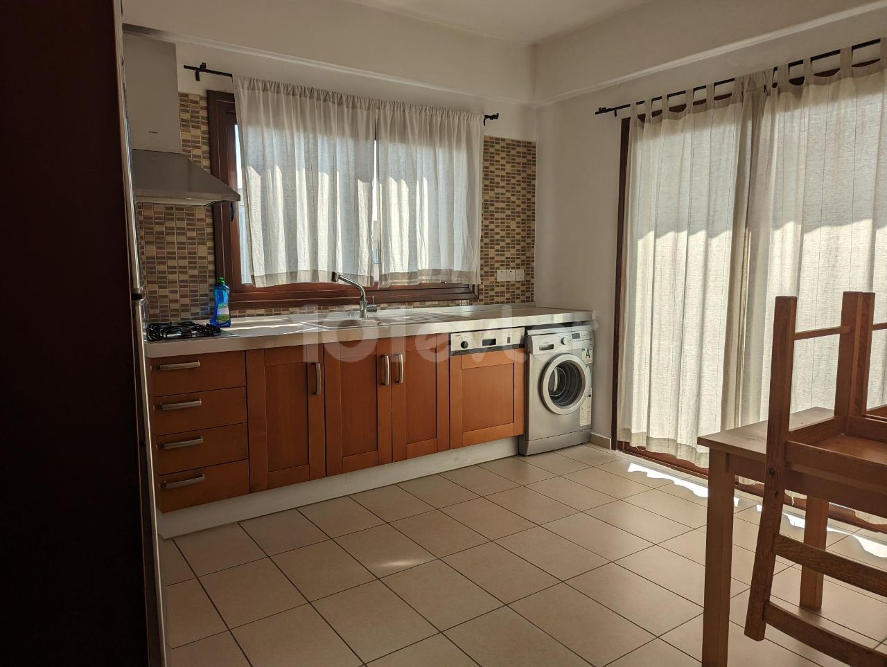 IN NICOSIA ORTAKÖY, TURKISH KOÇANLI, 3+1, GÖNYELİ CLOSE TO THE GREAT CIRCLE AND IN VERY GOOD LOCATION, WITH A TOTAL OF 3 FLOOR AND 5 FLATS, WITH A TOTAL OF 3 FLOORS AND 5 FLATS, APARTMENT APARTMENT, 7 DATING IN PATHOUSE, APARTMENT, BENTHOUSE BENT, AT THE UPPER FLOOR OF 7 DA USE FLAT