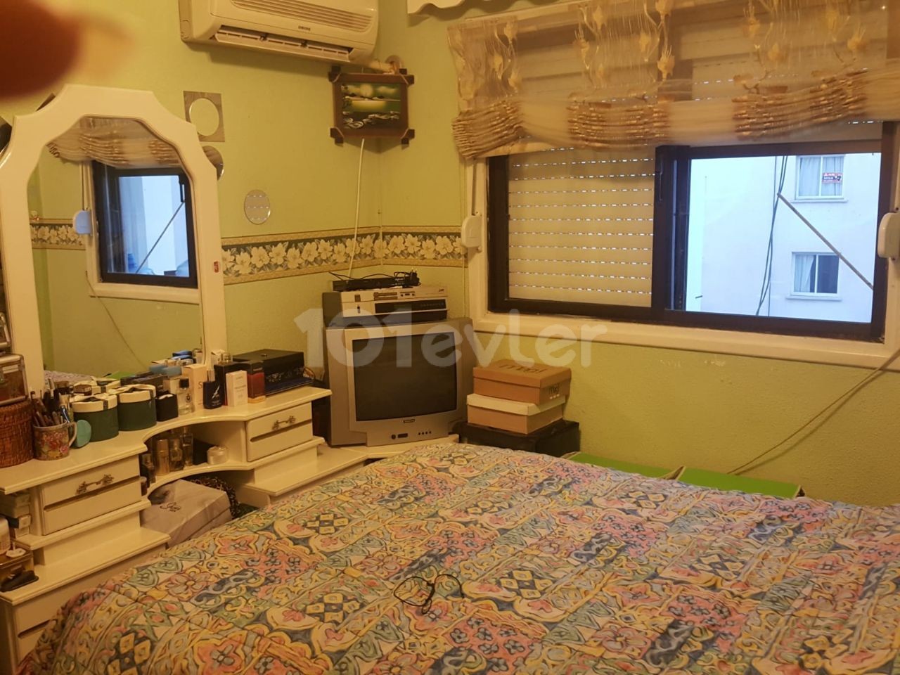 A GOOD LOCATION, IN GÖÇMENKÖY, TURKISH KOÇANLI, 3+1, 125 SQUARE METERS, ON DORTYOL CROSS, WELL MAINTAINED APARTMENT