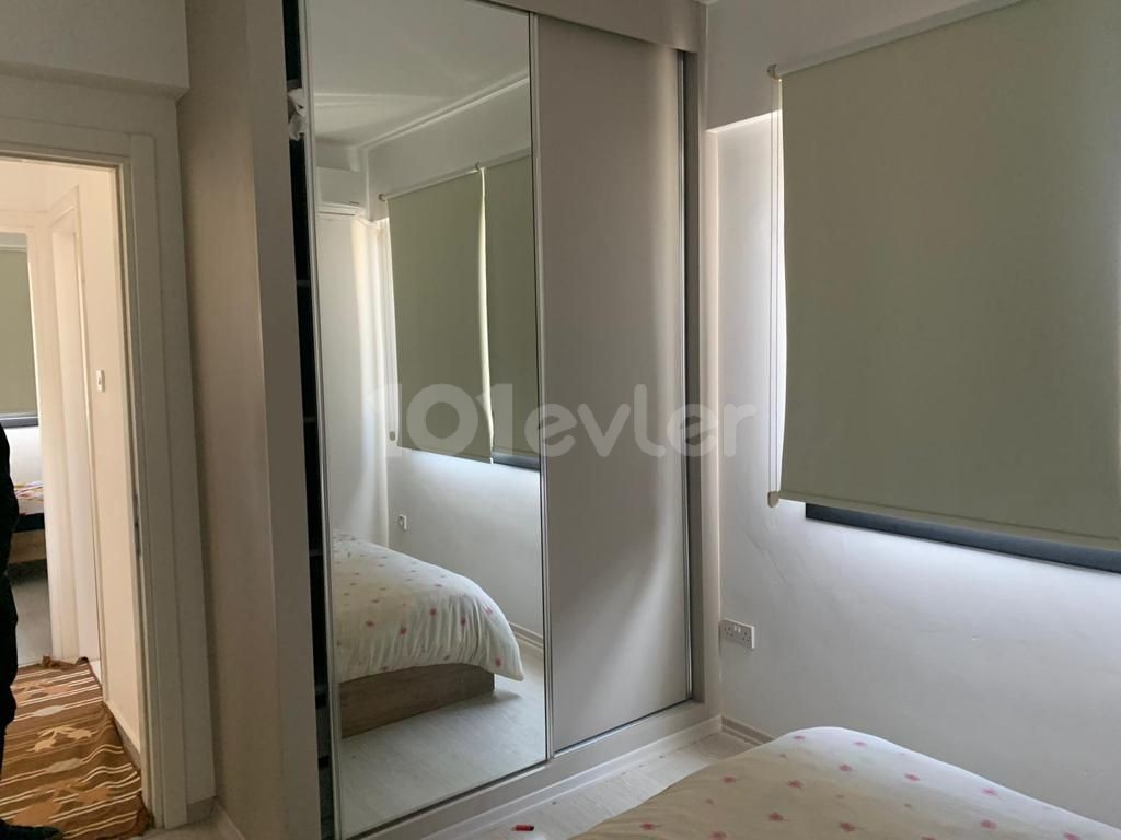 IN KÜÇÜKKAYMAKLI, TURKISH COB, 2+1, SUITABLE FOR BOTH USE AND INVESTMENT, 80 SQUARE METERS, FULLY FURNISHED, ELEVATOR, VERY GOOD LOCATION AND NEW CONDITION APARTMENT