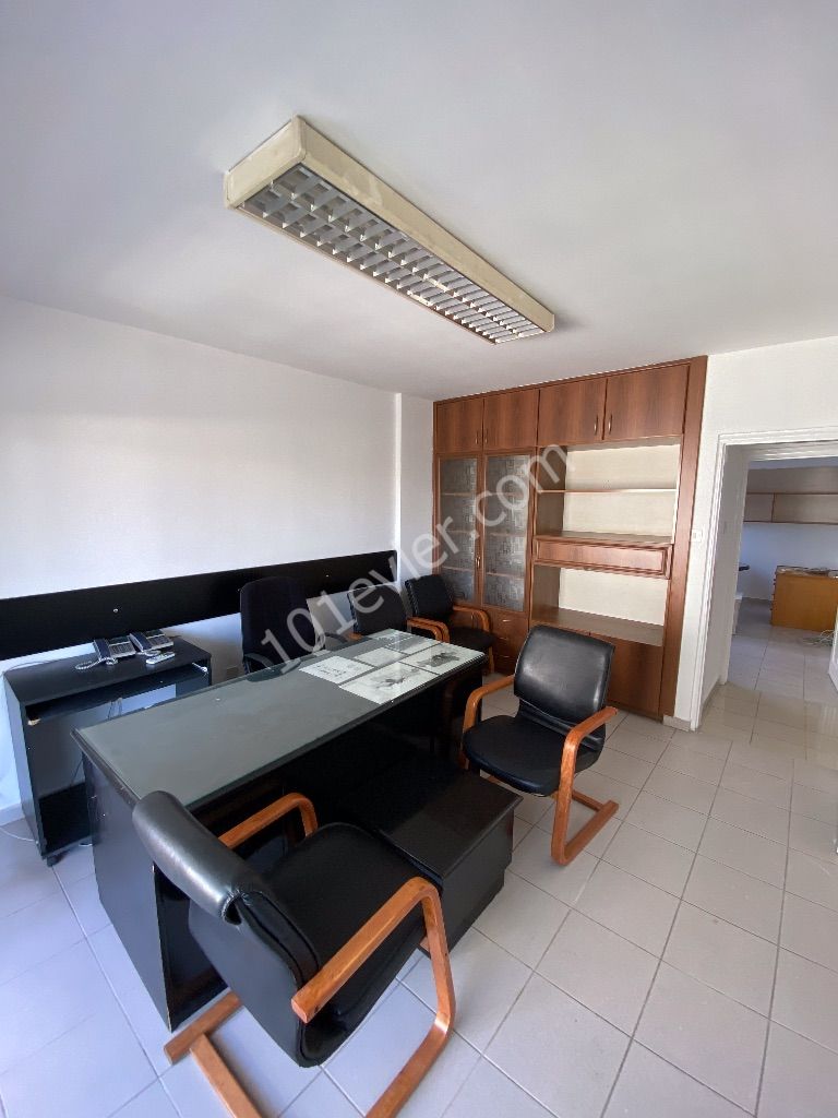 Business To Rent in Girne Merkez, Kyrenia