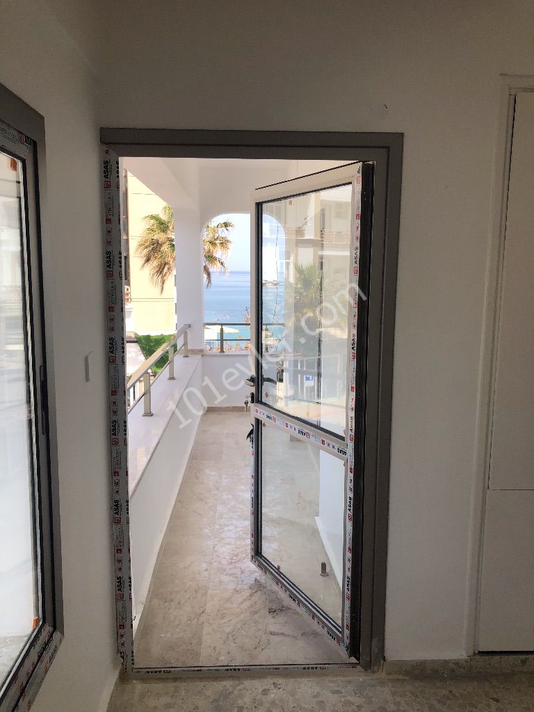 Flat To Rent in Aşağı Girne, Kyrenia