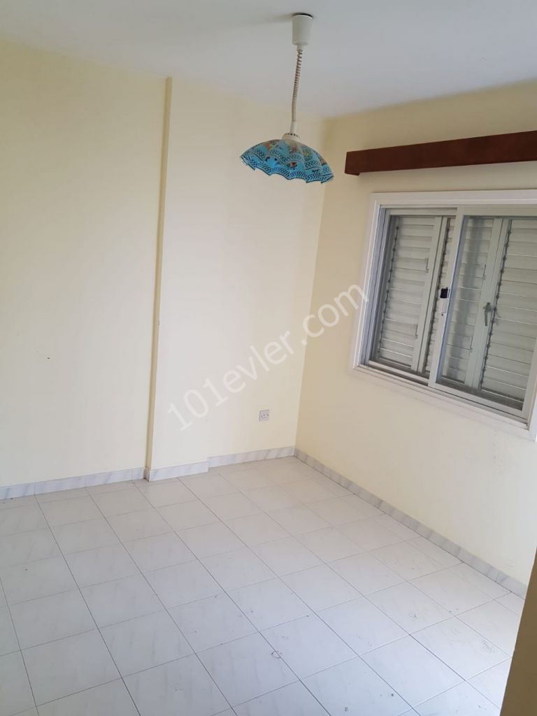 Flat For Sale in Girne Merkez, Kyrenia