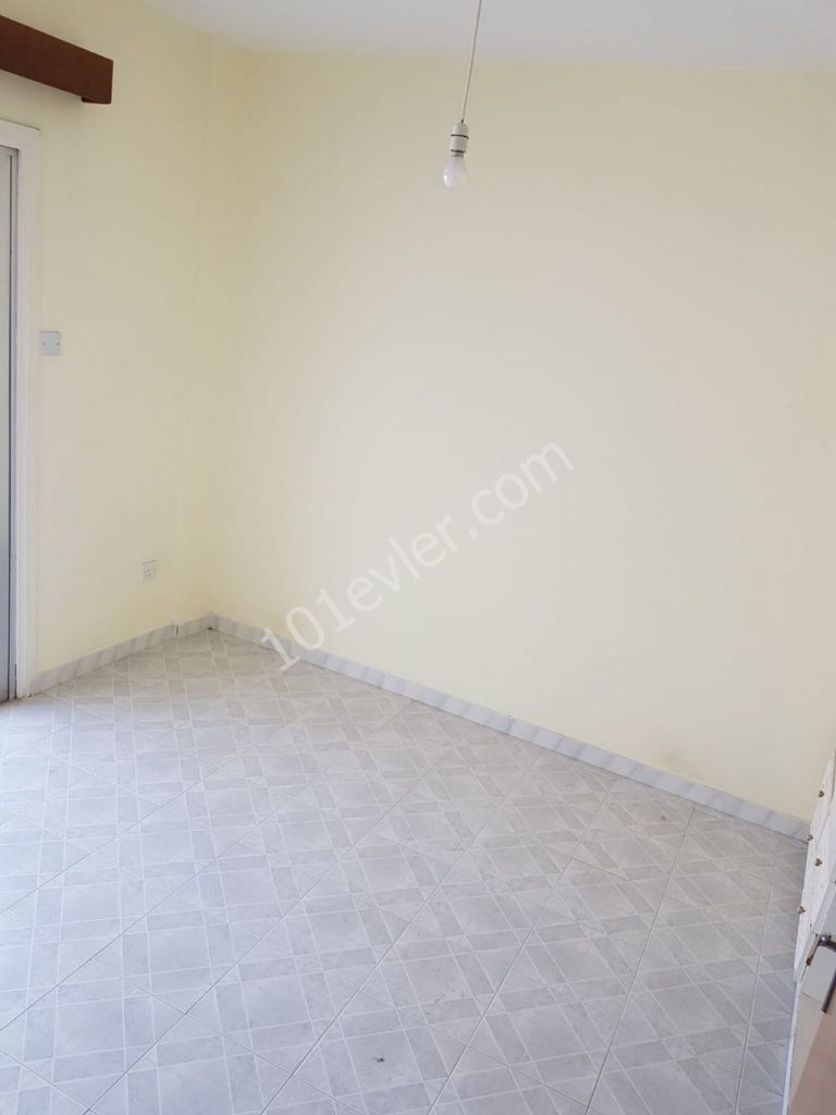 Flat For Sale in Girne Merkez, Kyrenia