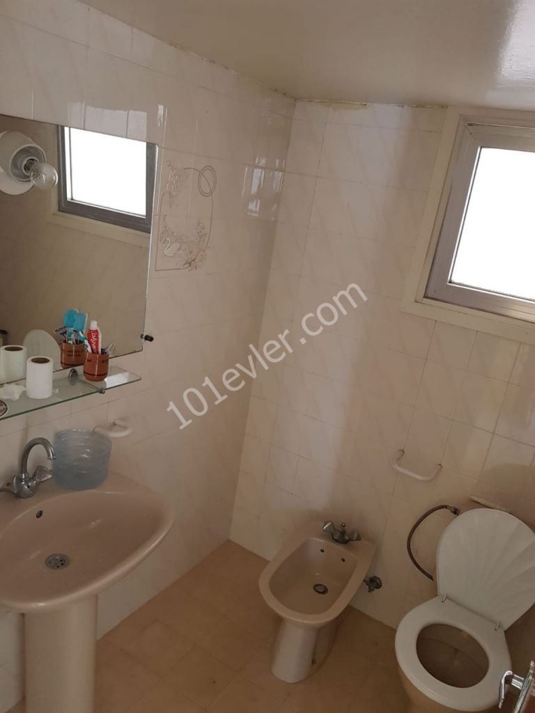 Flat For Sale in Girne Merkez, Kyrenia