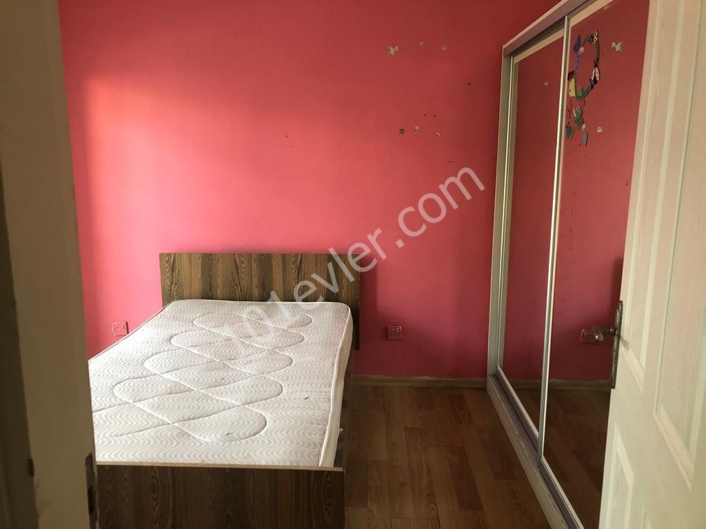 K.Kaymaklı'da kiralık 2+1 eşyalı daire