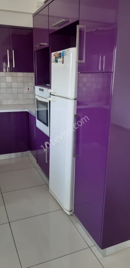 Lefkoşa Metropol bölgesinde kiralık 3+1 eşyalı daire